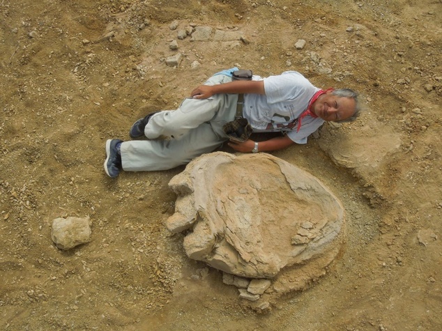 Perfectly Preserved Titanosaur Footprint Discovered In Mongolia Is The Largest On Record