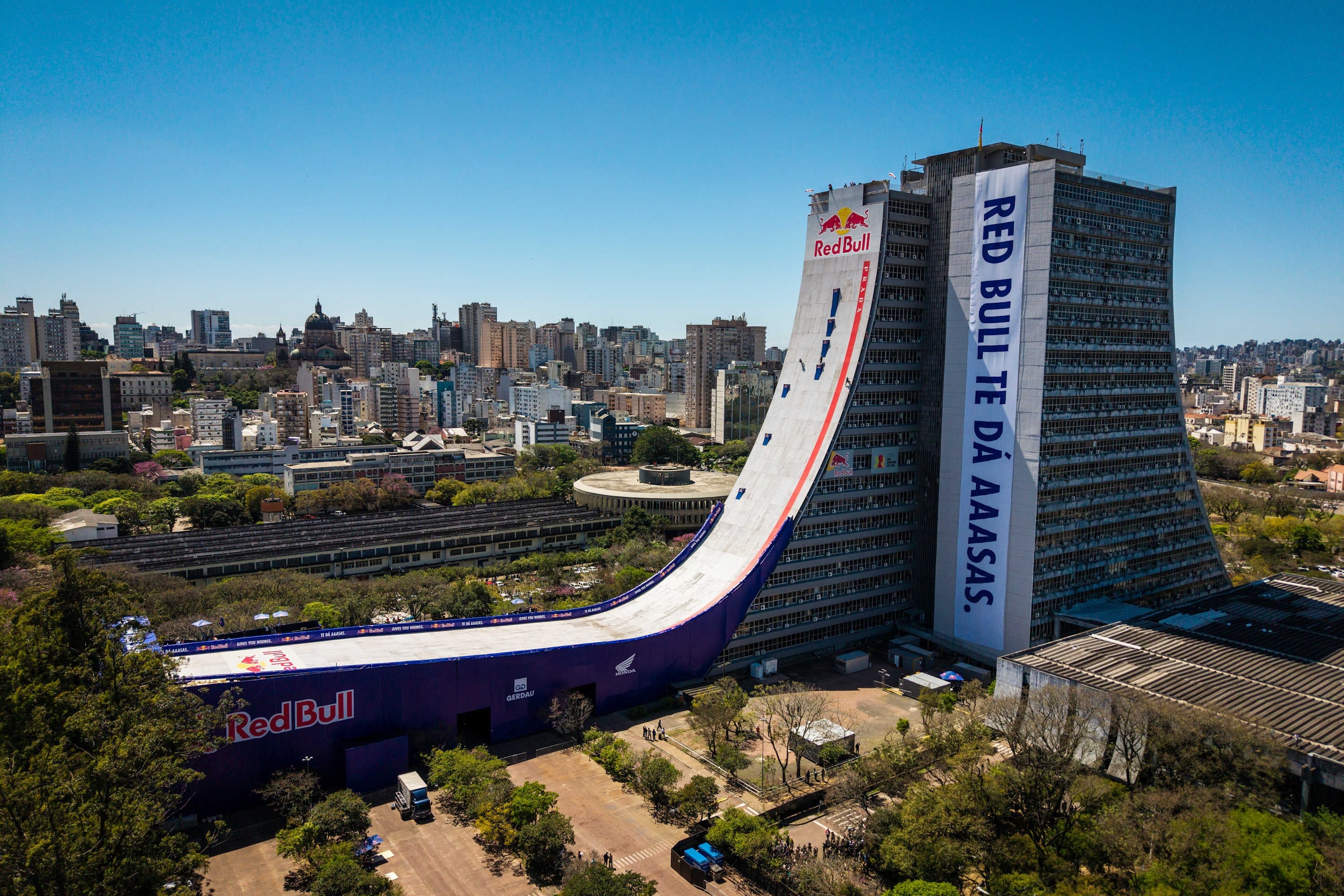 Sandro Dias Conquers The World’s Biggest Skate Ramp