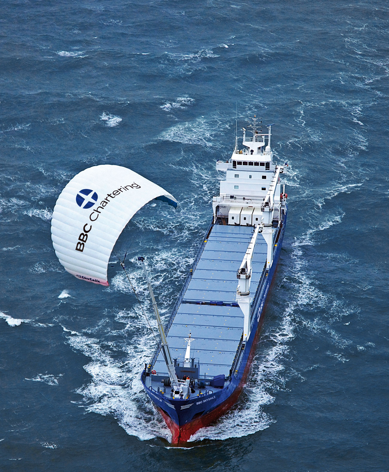 Capturing wind energy to power cargo ships