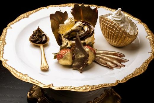 Have $1,010 USD To Spare? Order A Golden Phoenix Cupcake (VIDEO)