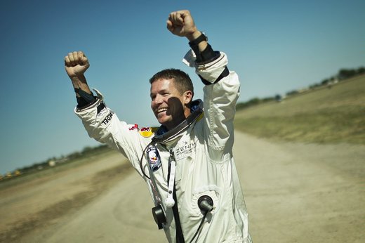 'Fearless Felix' Breaks The Sound Barrier!