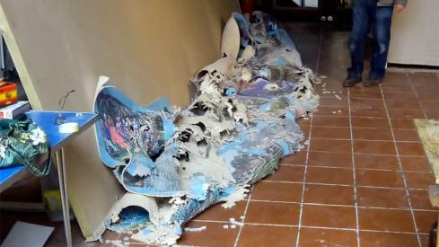 40,000 Piece Jigsaw Puzzle Crumples A Day After Completion