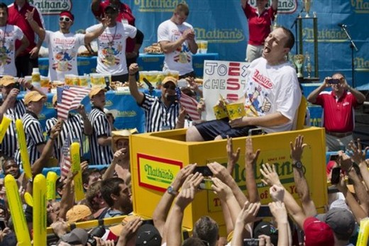 Joey Chestnut Wins Hot Dog Eating Challenge For Seventh Consecutive Year