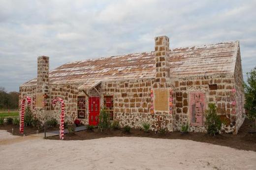 Video of the Week- A Gingerbread House Even Hansel And Gretel Would Approve Of