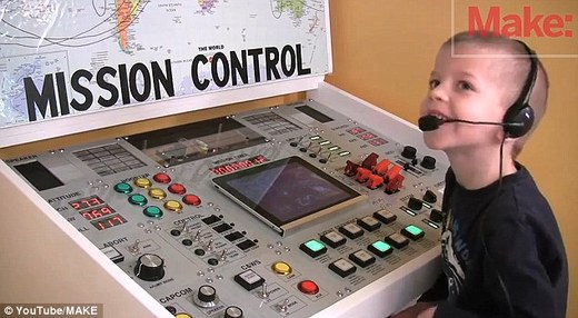 A Homework Desk That Transforms Into A NASA Control Mission Center? Sweet!