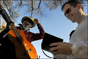 D.C. Man's Random Acts Of Kindness Bring Joy To Hundreds!